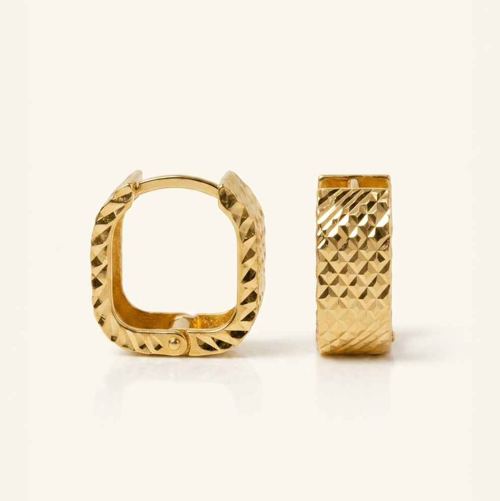 The Sparkling Rounded Square Huggie