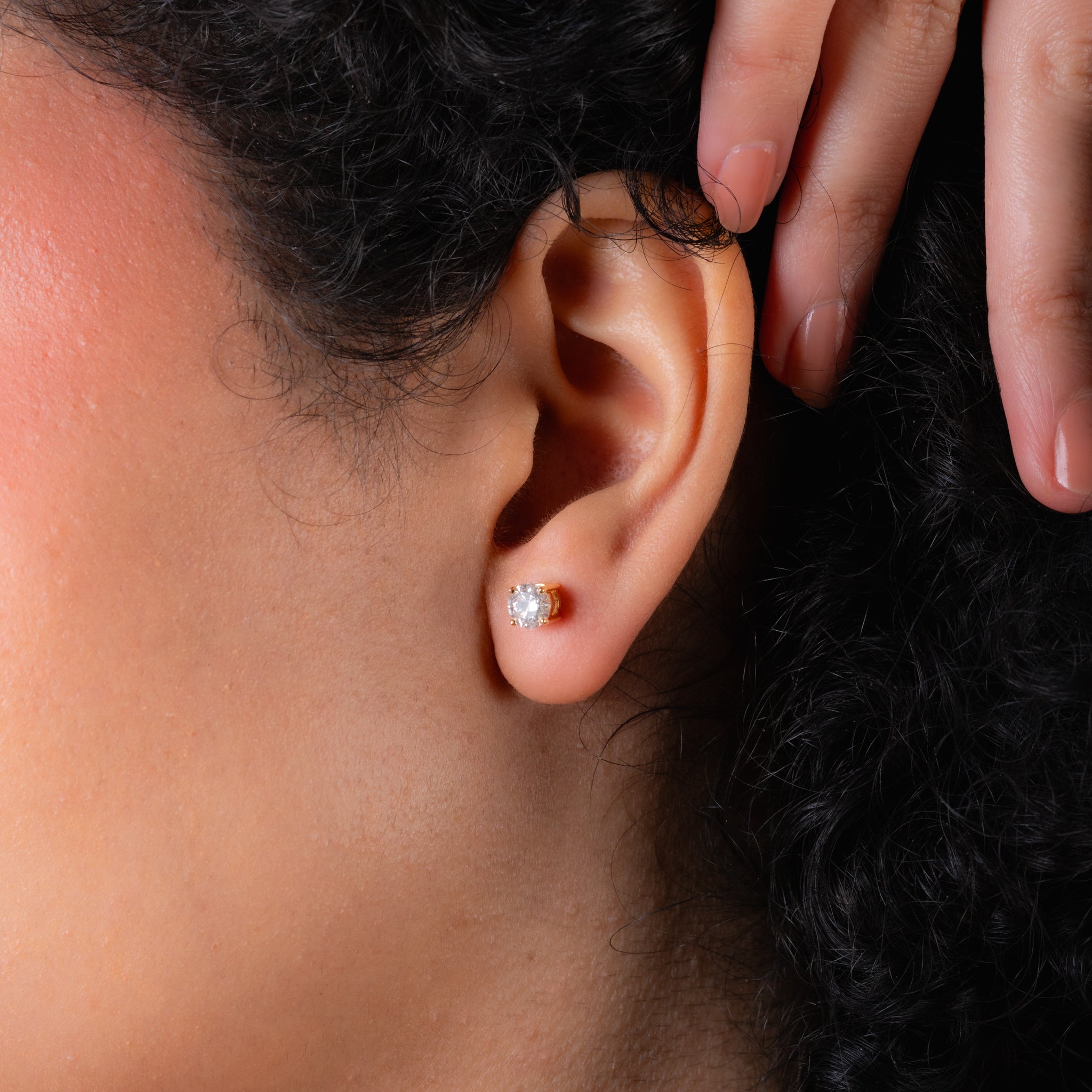 The Diamond Studs (18K Yellow Gold)