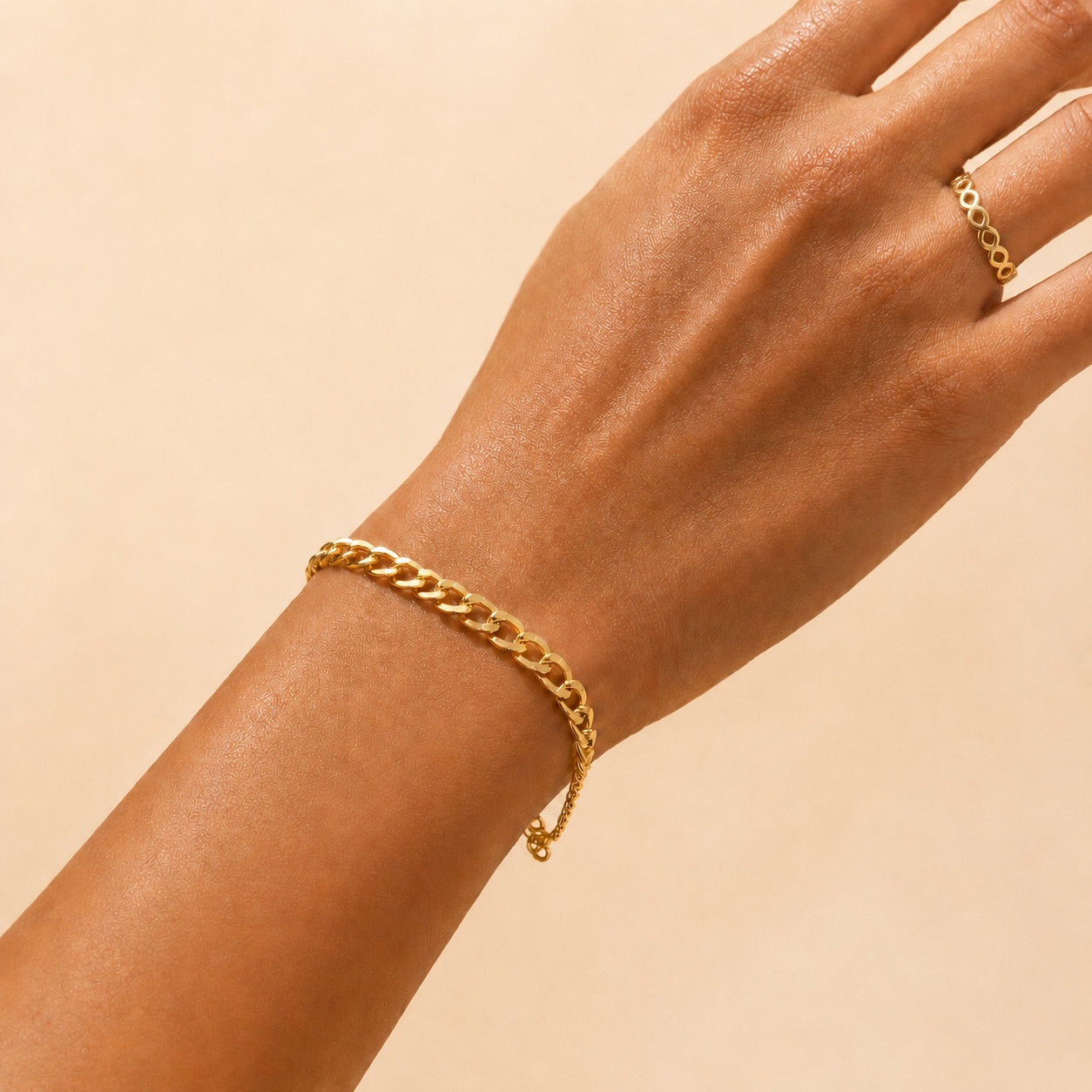 The Rising Curb Bracelet