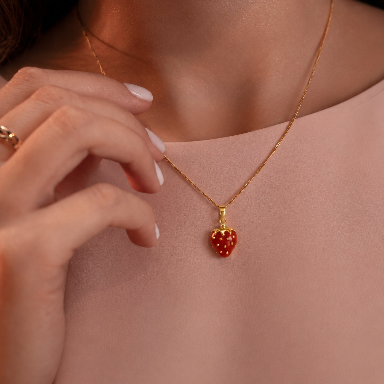 The Strawberry Pendant – the79th