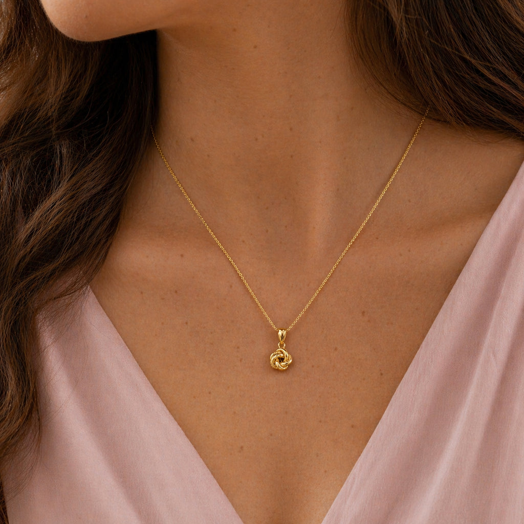 The Golden Knot Set